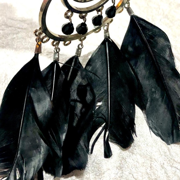 Feather EARINGS Women Faux Dangle Hook Long Drop w/medallion size5in L NWOT - Picture 6 of 9